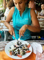 for-a-piece-of-cake-agosto