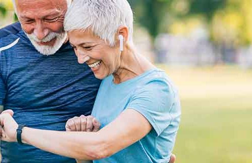 Mangiare sano e fare sport agiscono in sinergia e allungano la vita