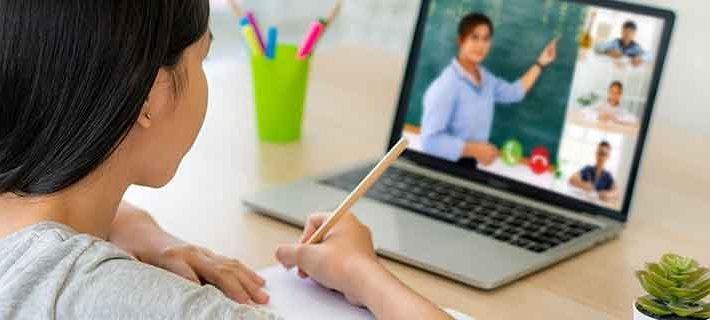 Didattica a distanza (DAD): quali conseguenze psicologiche sui ragazzi?