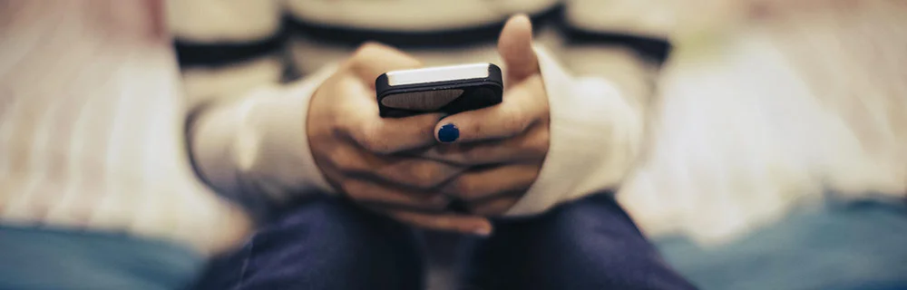 Terapia del diabete tipo 1: per la prima volta l’insulina si somministra dal cellulare