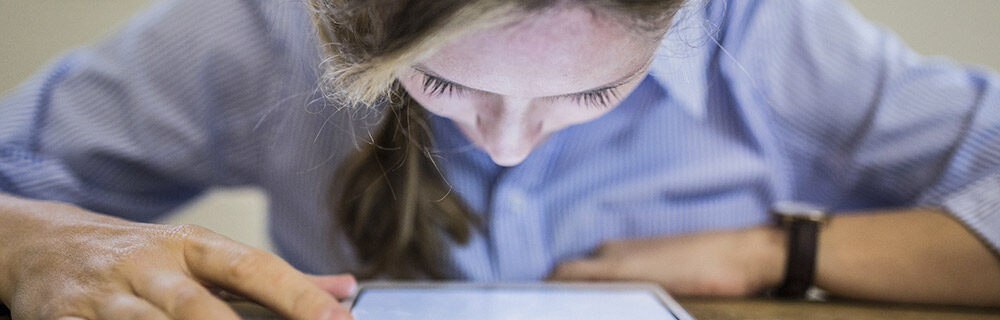 Miopia in bambini e ragazzi: fattori di rischio e primi controlli