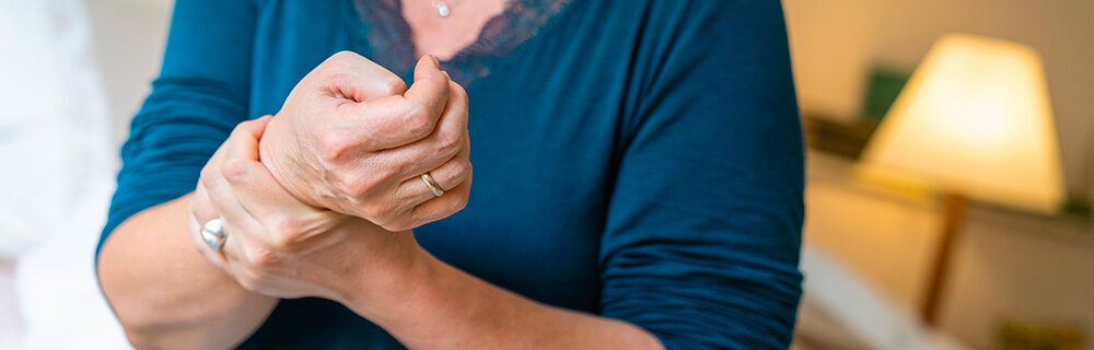 Obesità e artrite reumatoide: quando il peso “alimenta” l’infiammazione